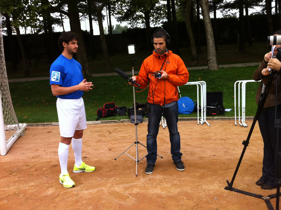 Alexandre Pato sul set della campagna AIRC - Un Gol per la Ricerca (organizzazione SportWide Group)