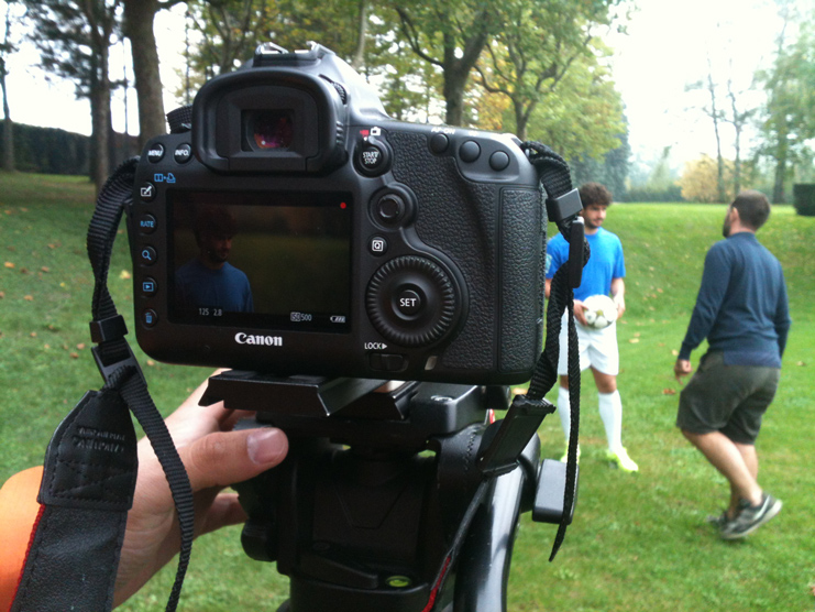 Alexandre Pato sul set della campagna AIRC - Un Gol per la Ricerca (organizzazione SportWide Group)