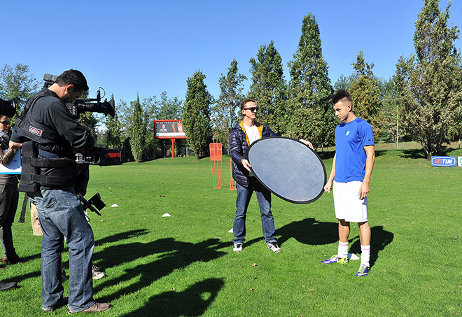 Centro di allenamento Milan, Milanello (Va) - Stephan El Shaarawy sul set per la campagna AIRC - Un Gol per la Ricerca 2013 (produzione SportWide Group).