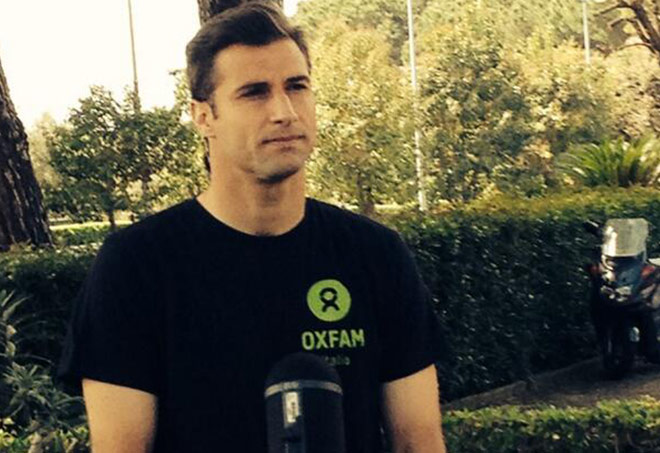 Lorik Cana sul set per la campagna Oxfam - Con le donne per vincere la fame - Formello 14 qprile 2014 (ph. per gentile concessione SS Lazio)