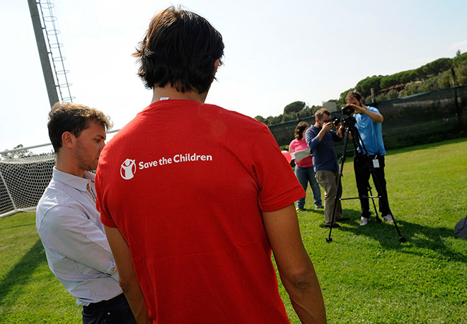 Save the Children - Vincenzo Montella 2012